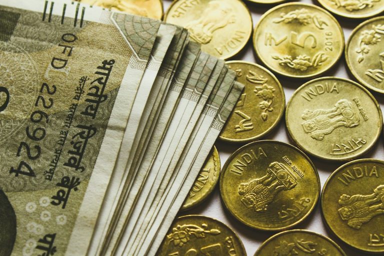 Minimum Balance Requirements Across Indian Banks Guide